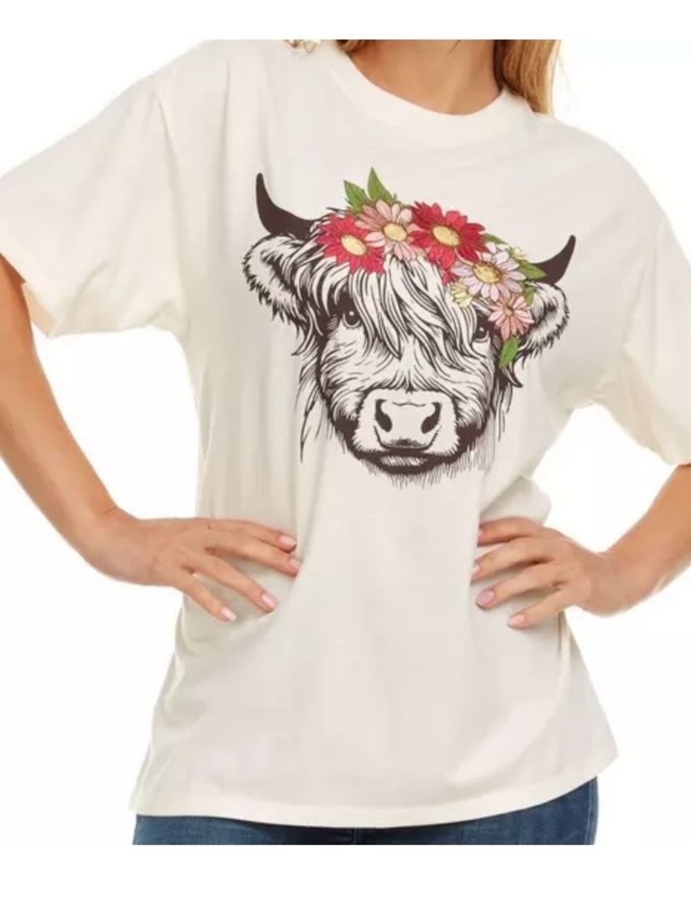 Freeze Cream T-Shirt with Floral Highland Cow